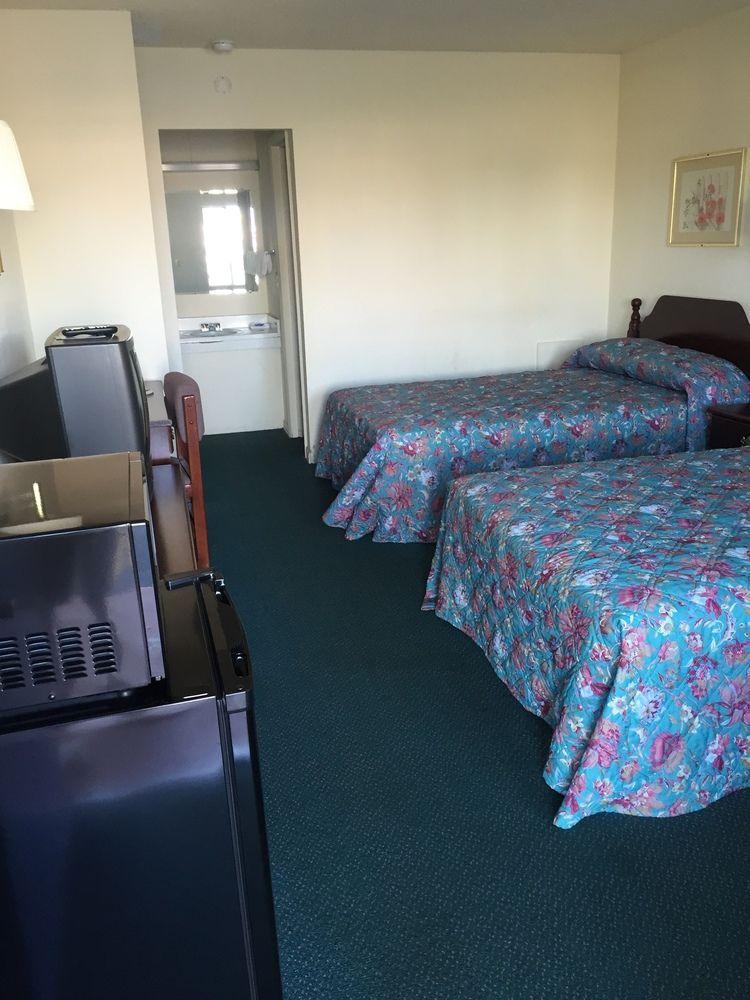 Economy Inn St. James Ngoại thất bức ảnh