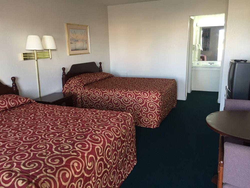 Economy Inn St. James Ngoại thất bức ảnh